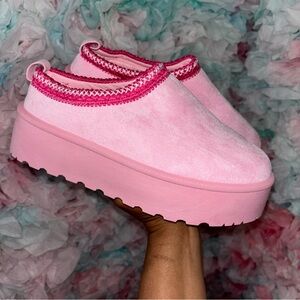 Shein pink Flatform  boot size 9.5